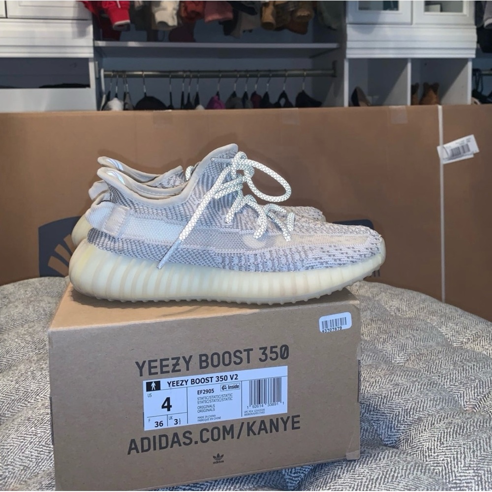Yeezy Adidas Boost 350 V2
